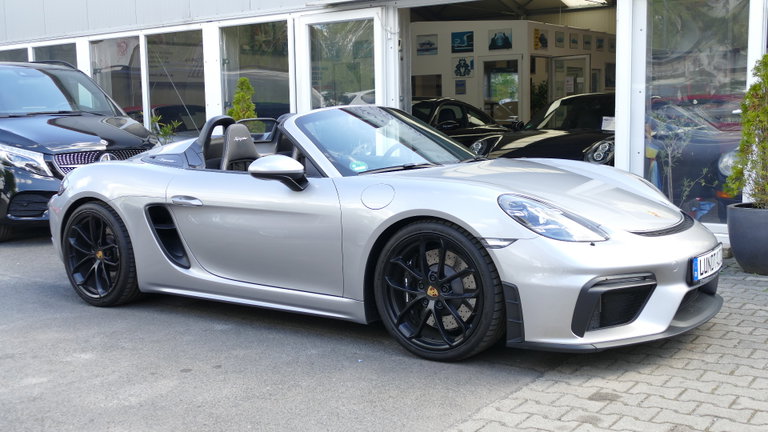 Porsche 718 Spyder