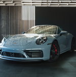 Porsche 992 Carrera 4 GTS