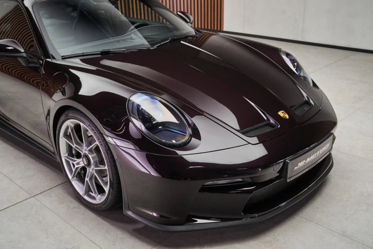 Porsche 992 GT3 Touring