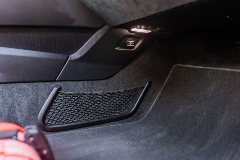 Porsche 718 Cayman GT4