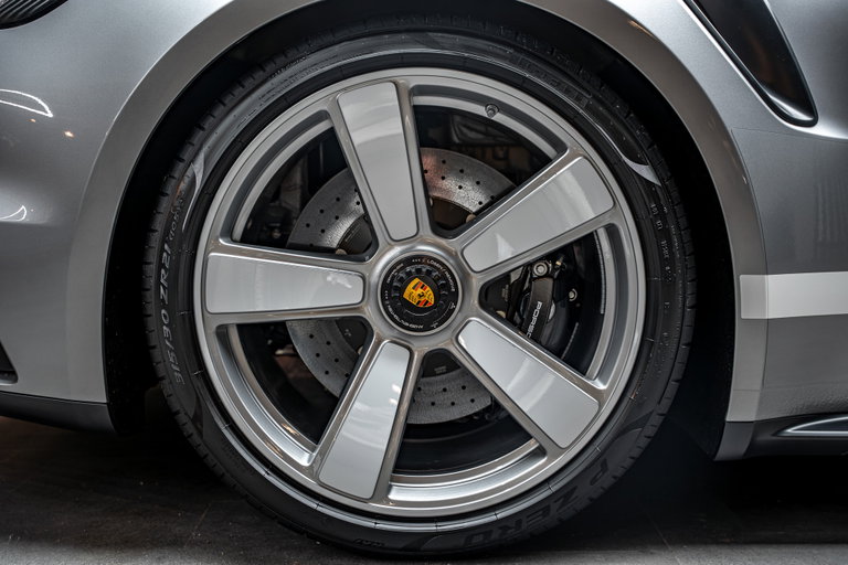 Porsche 992 Turbo 50 Jahre