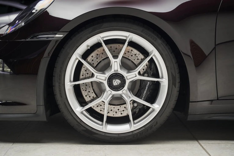 Porsche 992 GT3 Touring