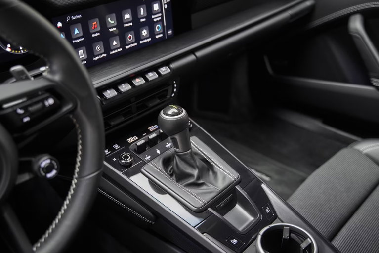 Porsche 992 GT3 Touring