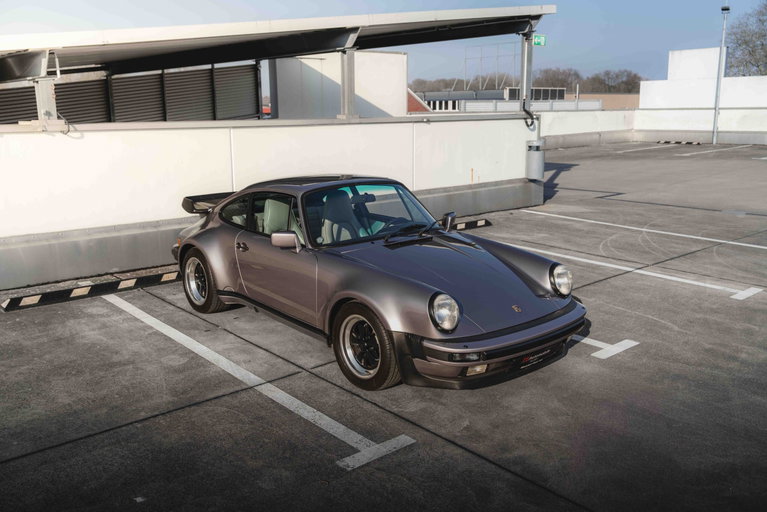 Porsche 911 Turbo 3.3