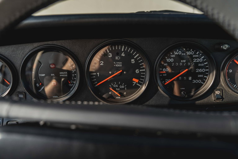 Porsche 911 Turbo 3.3 (US)