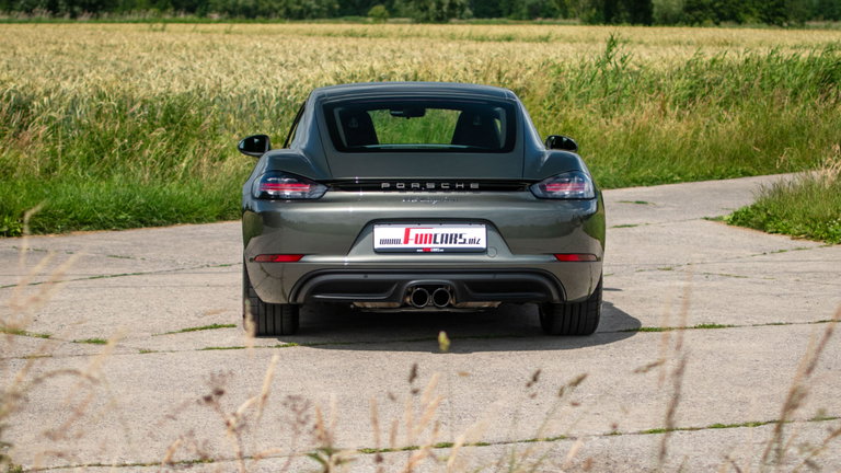 Porsche 718 Cayman