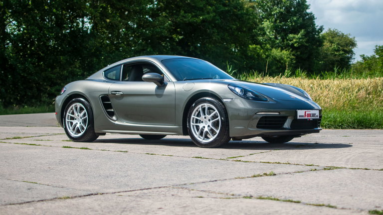 Porsche 718 Cayman