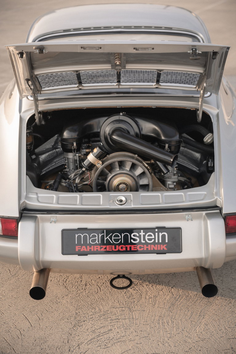 Porsche 911 Backdate