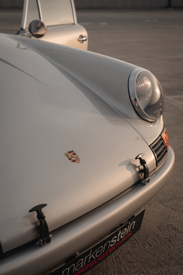 Porsche 911 Backdate