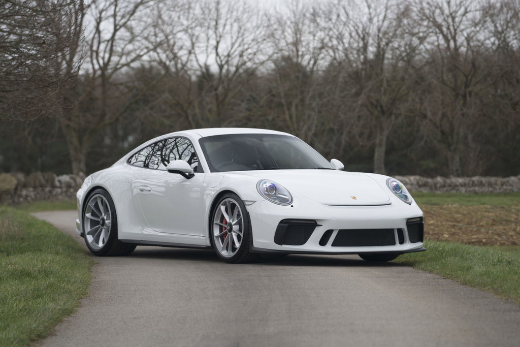 Porsche 991.2 GT3 Touring
