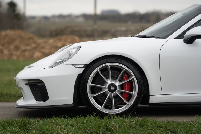 Porsche 991.2 GT3 Touring