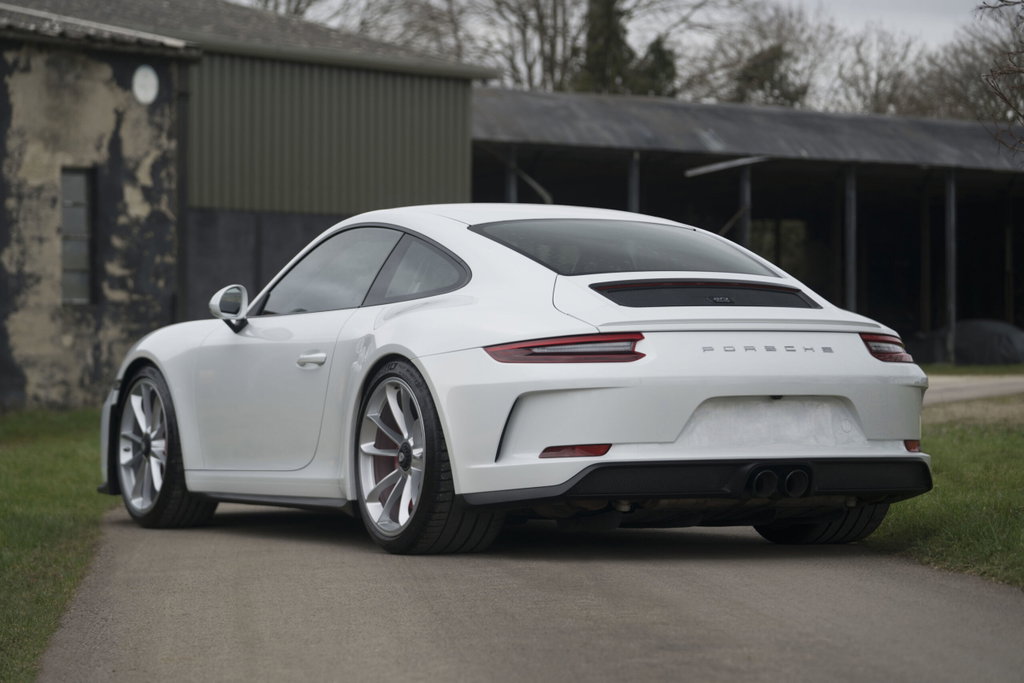 Porsche 991.2 GT3 Touring