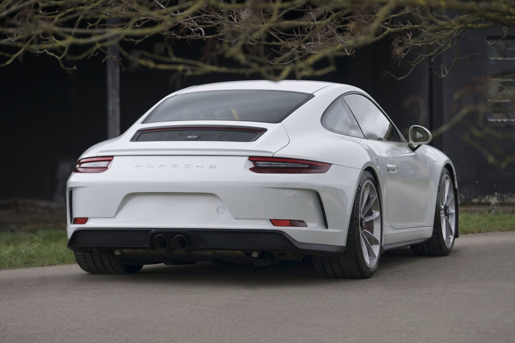 Porsche 991.2 GT3 Touring