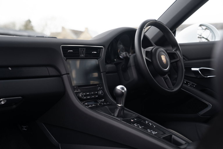 Porsche 991.2 GT3 Touring