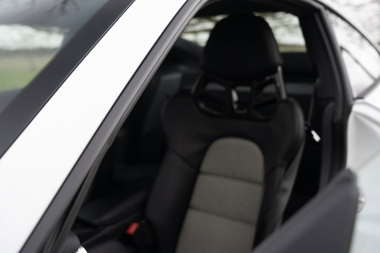 Porsche 991.2 GT3 Touring