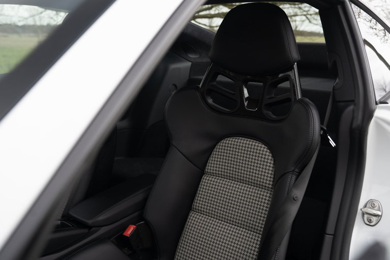 Porsche 991.2 GT3 Touring