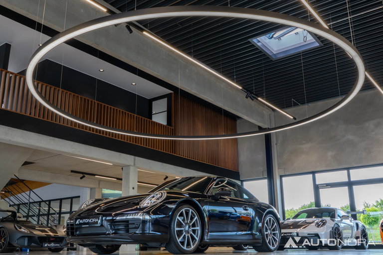Porsche 991 Carrera 4 Black Edition