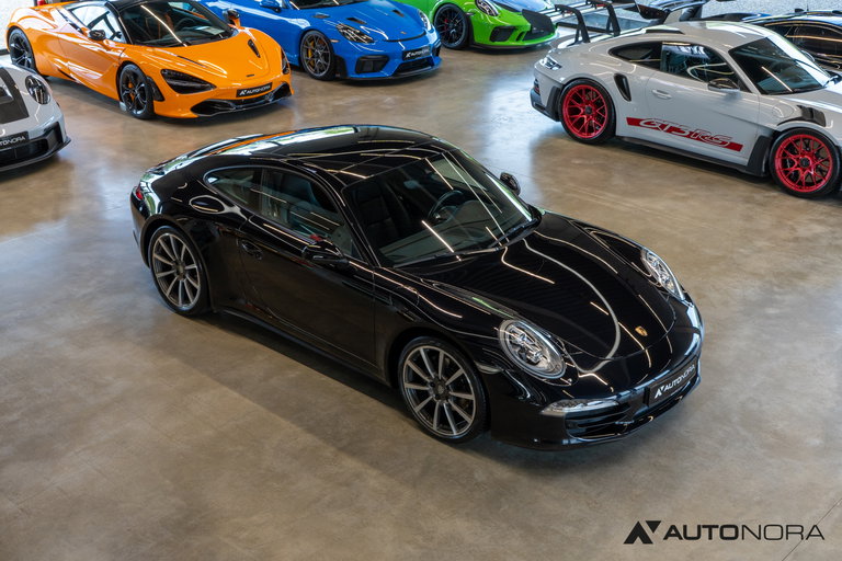 Porsche 991 Carrera 4 Black Edition