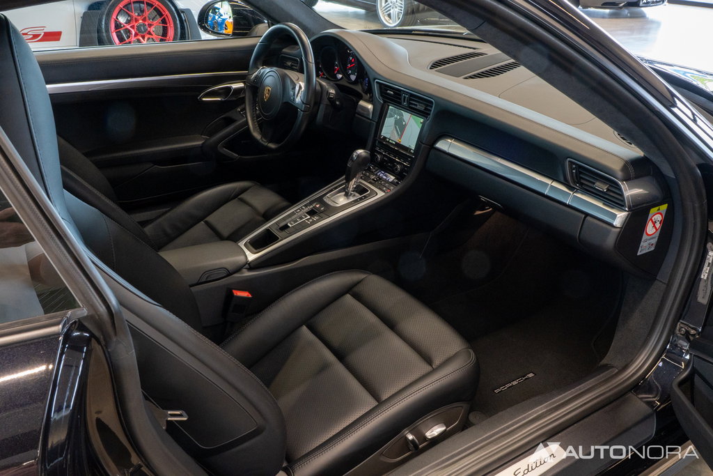 Porsche 991 Carrera 4 Black Edition