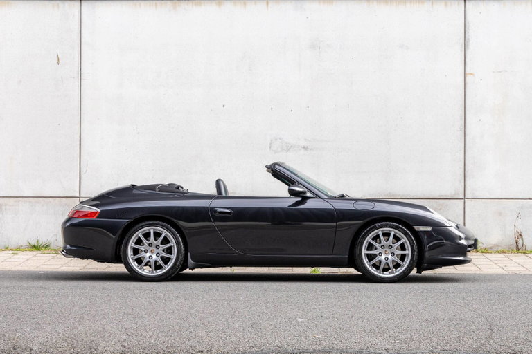 Porsche 996.2 Carrera