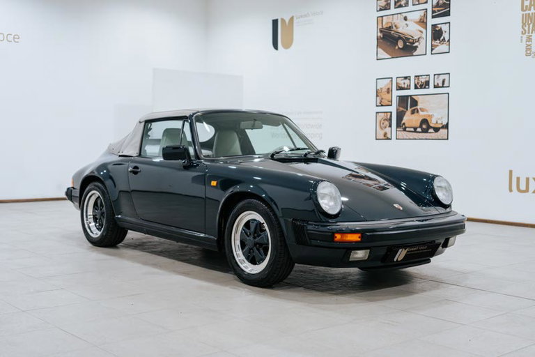 Porsche 911 Carrera 3.2 “25 Jahre 911”