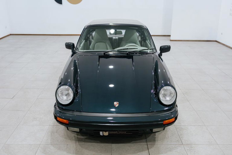 Porsche 911 Carrera 3.2 “25 Jahre 911”