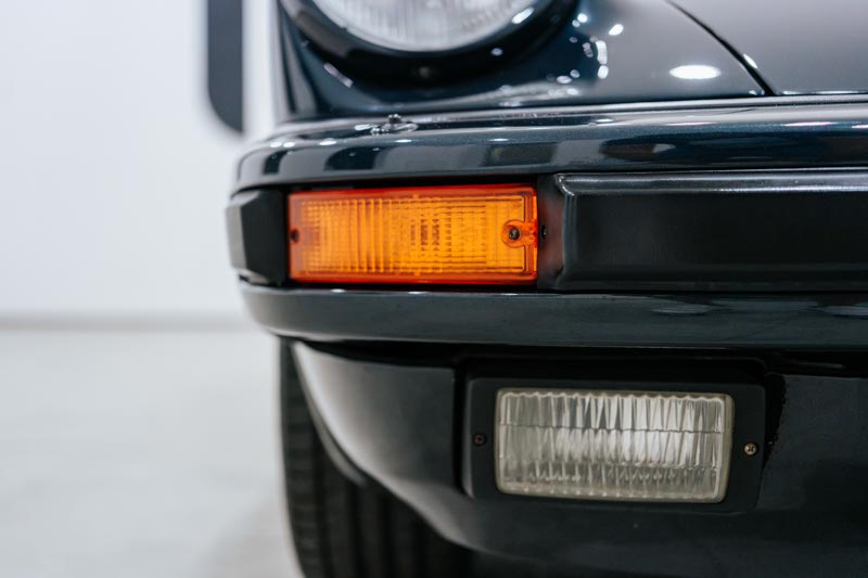 Porsche 911 Carrera 3.2 “25 Jahre 911”