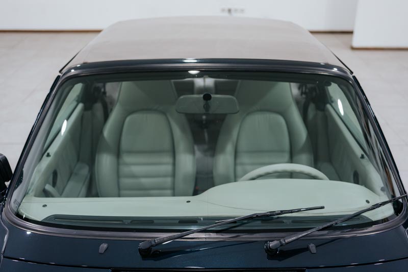 Porsche 911 Carrera 3.2 “25 Jahre 911”
