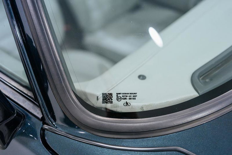 Porsche 911 Carrera 3.2 “25 Jahre 911”