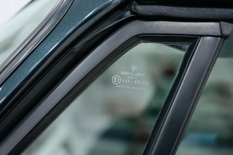 Porsche 911 Carrera 3.2 “25 Jahre 911”