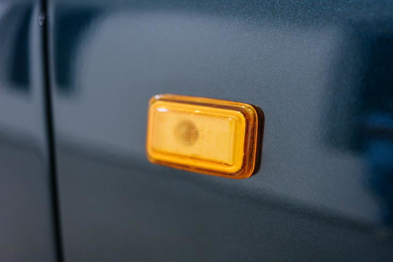 Porsche 911 Carrera 3.2 “25 Jahre 911”