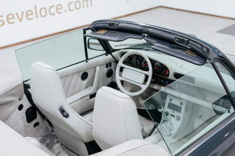 Porsche 911 Carrera 3.2 “25 Jahre 911”