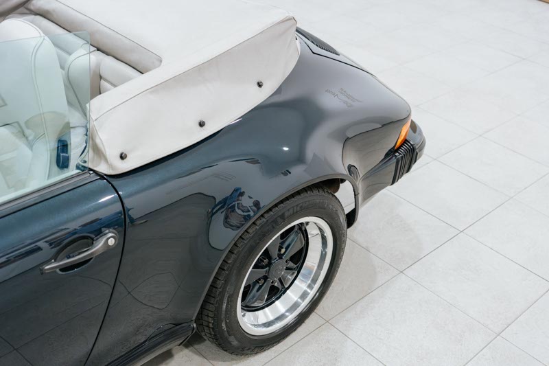 Porsche 911 Carrera 3.2 “25 Jahre 911”