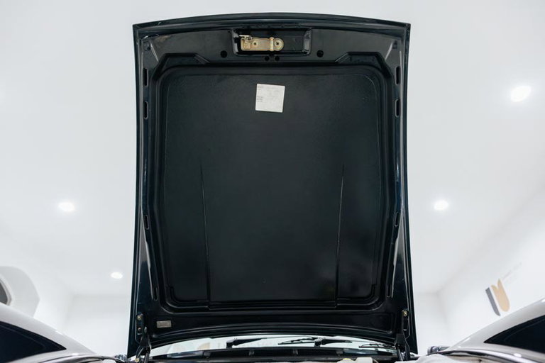 Porsche 911 Carrera 3.2 “25 Jahre 911”