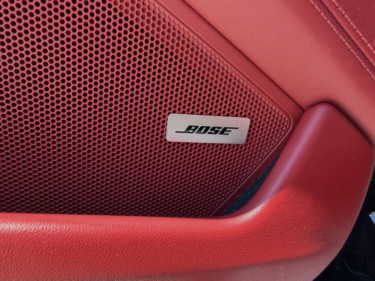 Porsche 992 Carrera 4 GTS