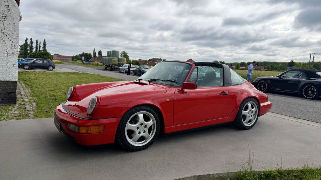 Porsche 964 Carrera 4