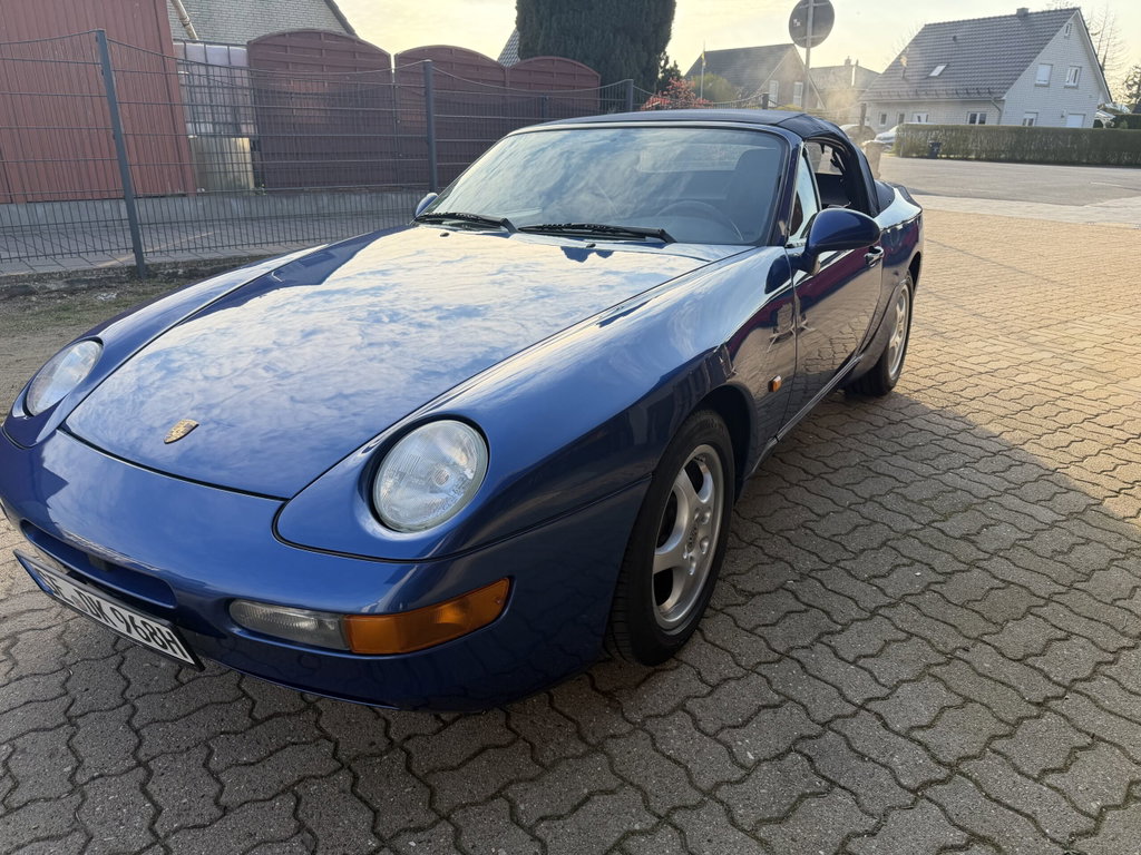 Porsche 968