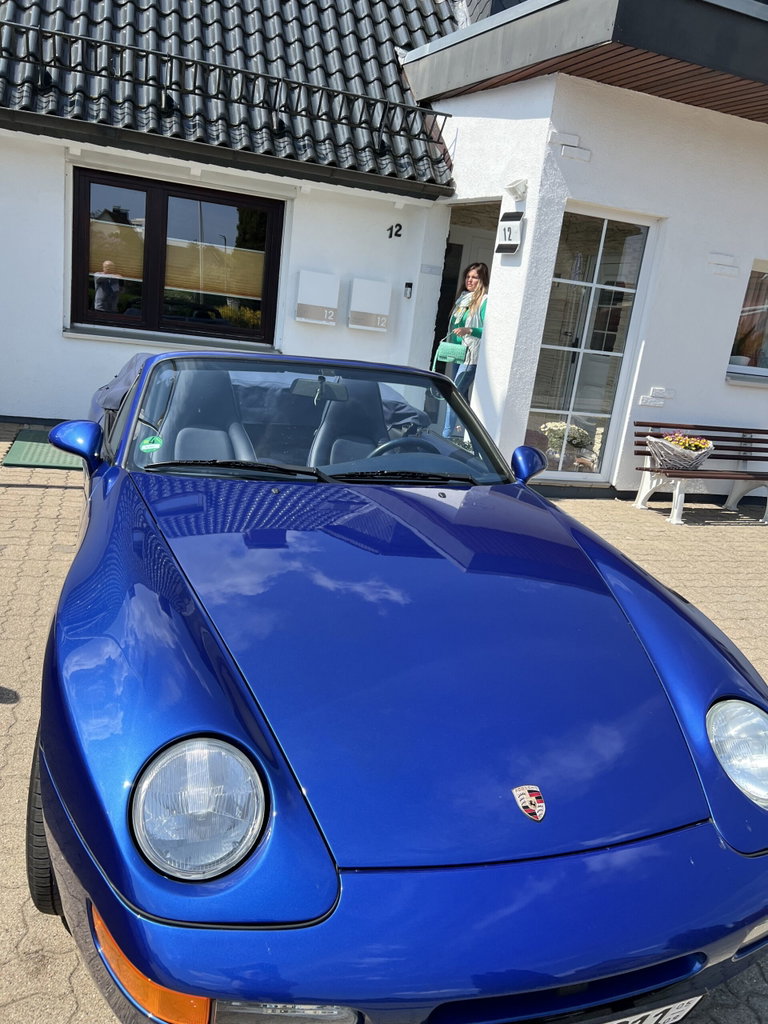 Porsche 968