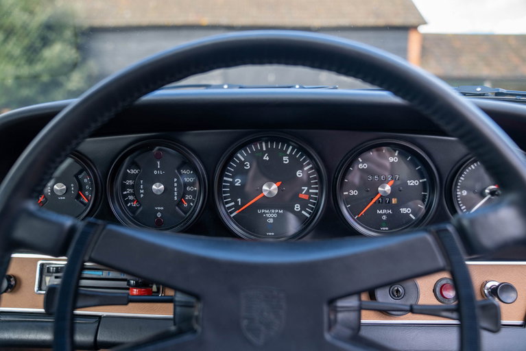 Porsche 911 S (F-Modell)