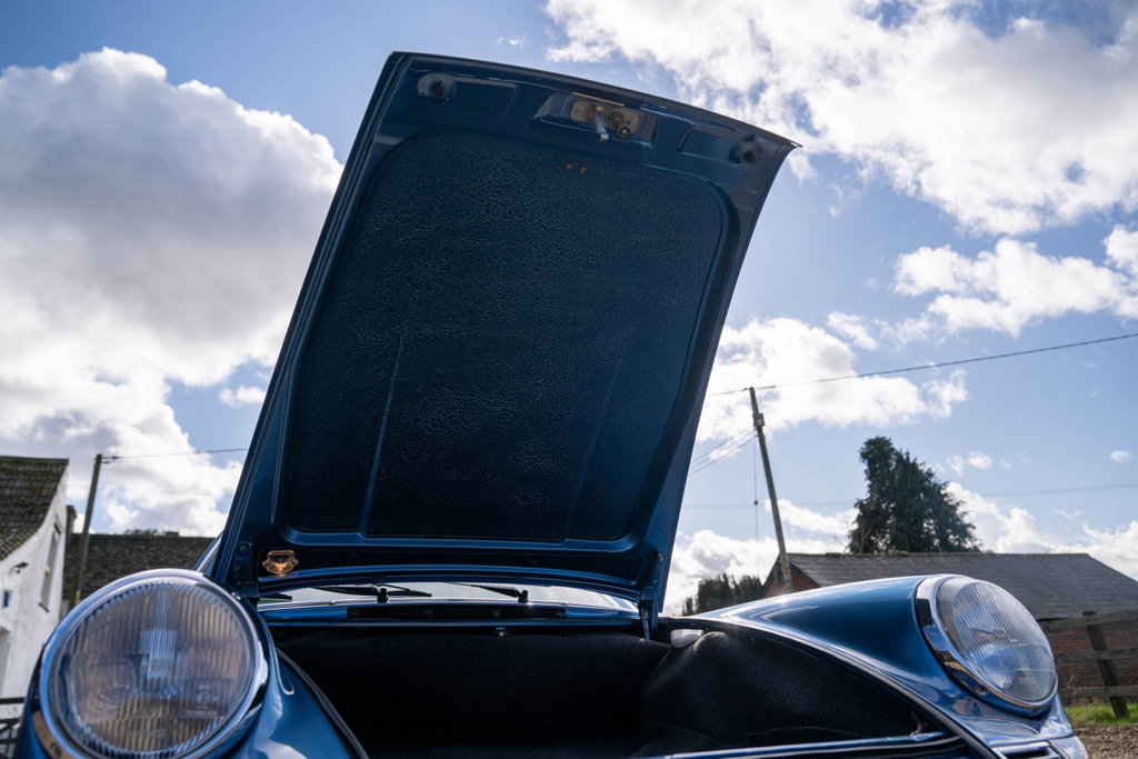 Porsche 911 S (F-Modell)