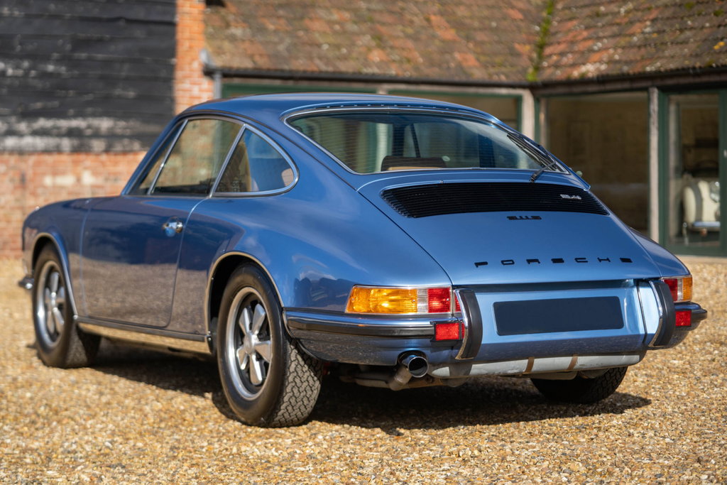 Porsche 911 S (F-Modell)