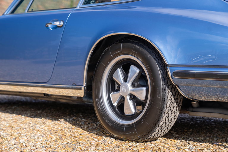 Porsche 911 S (F-Modell)