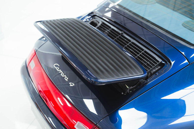 Porsche 993 Carrera 4