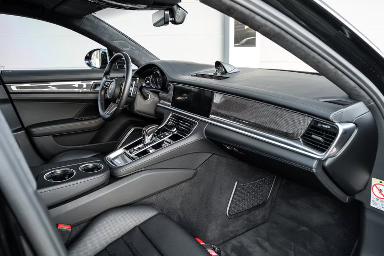 Porsche Panamera Turbo S