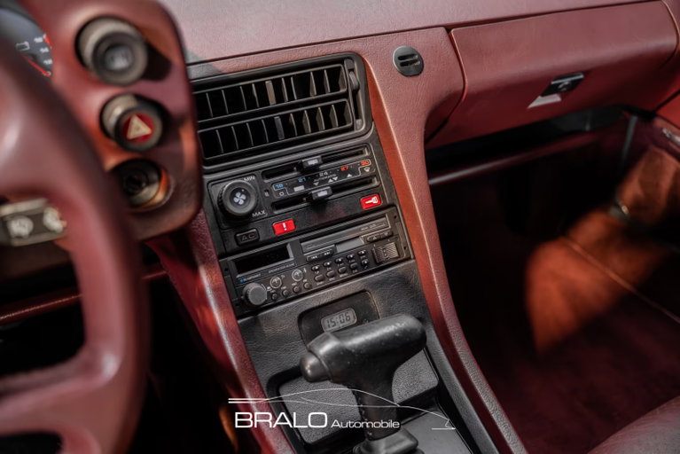 Porsche 928 S