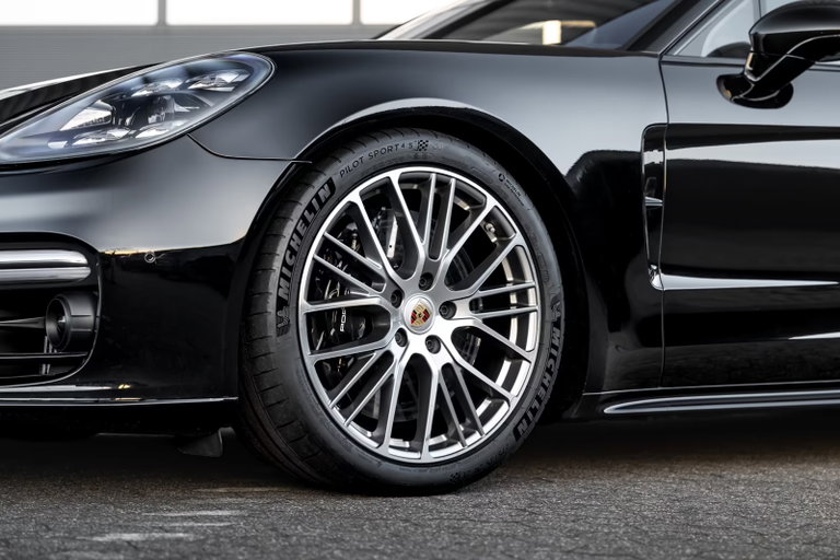 Porsche Panamera Turbo S