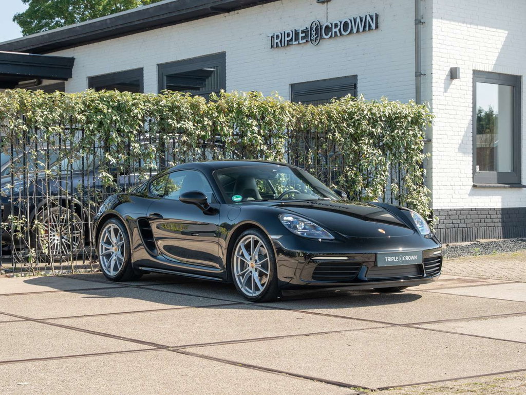 Porsche 718 Cayman