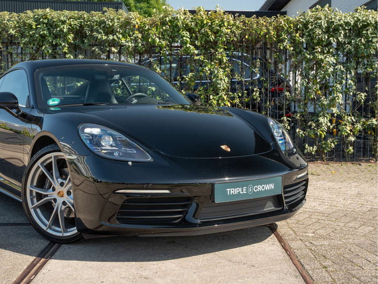 Porsche 718 Cayman