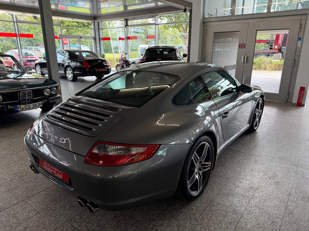 Porsche 997 Carrera 4S