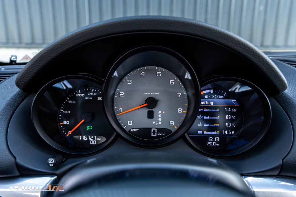 Porsche 981 Boxster S